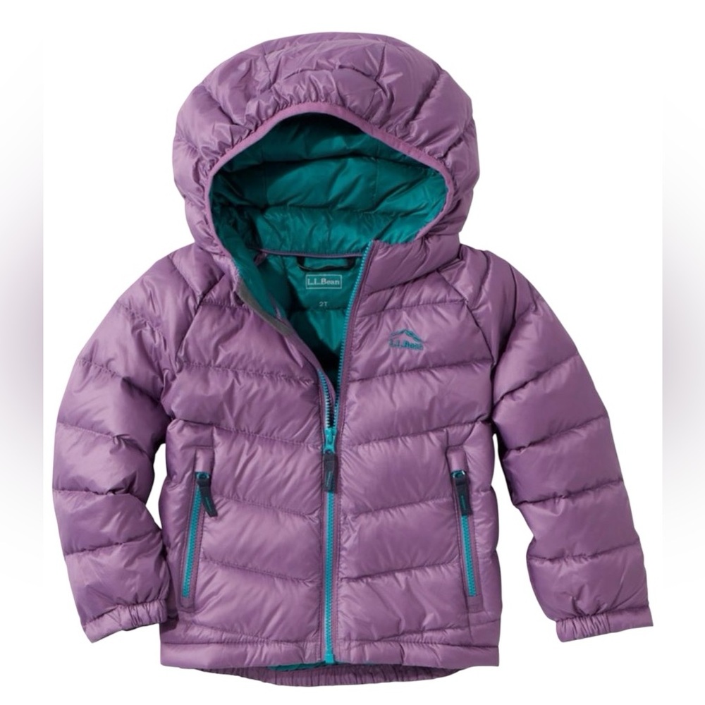 LL Bean Toddlers' Ultralight 650 Down Puffer Jacket Violet Chalk EUC 2T